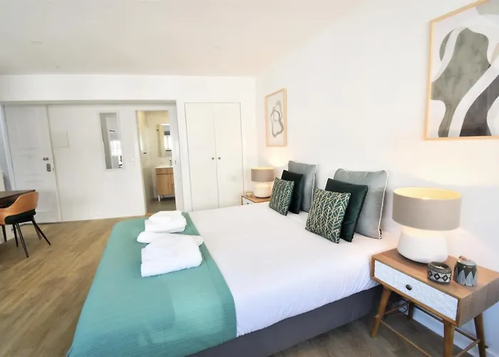 בית הארחה Sophia קוימברה